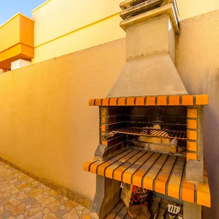 Residencial Madrid By Interhome Vakantiehuis